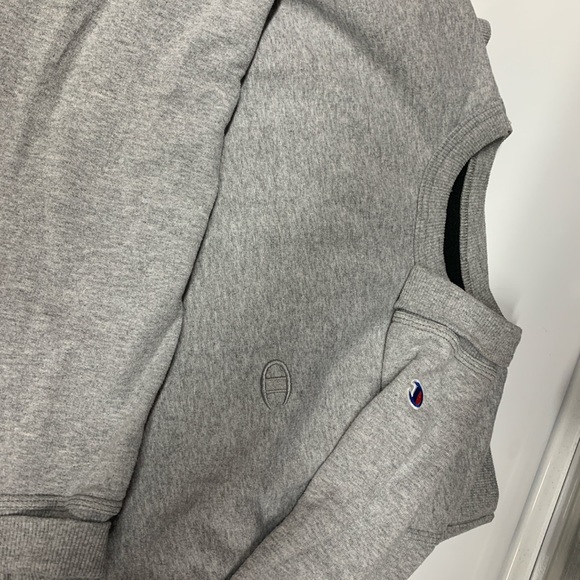 grey champion sweater - Picture 1 of 1